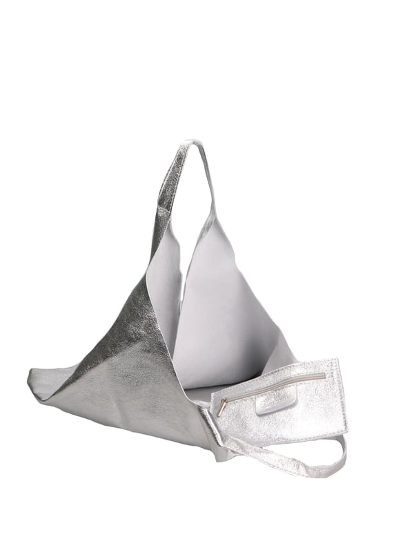 Bolso saco de cuero suave con bolsa interior de cuero laminado real. Producto artesanal italiano. Hecho en Italia