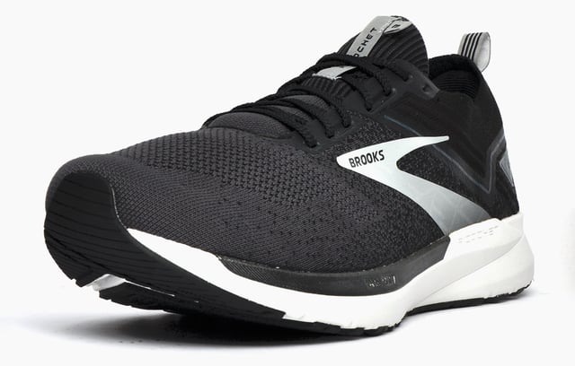 Mens brooks ricochet on sale