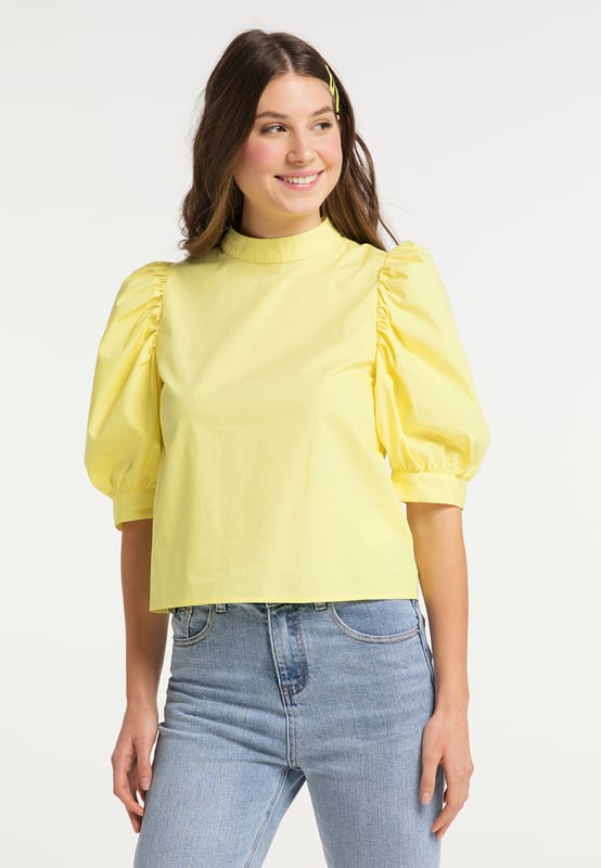 geen voering/geen voering, geen vulling  De pofmouwentrend uit de jaren 80 viert zijn stijlvolle comeback met deze blouse van myMo. De katoenen stof is aangenaam zacht tegen de huid. De pofmouwen met ingelegde plooien aan de mouwzoom harmoniëren met de knallende plooien aan de bovenkant en creëren een bobbelig silhouet. Een zilveren ritssluiting met een ronde rits maakt het gemakkelijk om aan te trekken en voegt een accent toe onderweg. In combinatie met jeans en laarzen creëer je een trendy look!  top