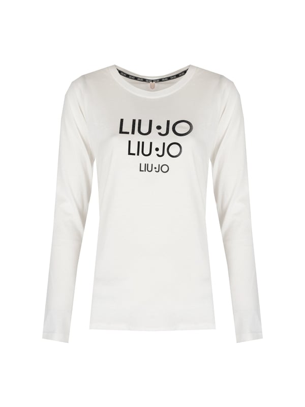 Un diseño simple que es perfecto para cualquier ocasión, tanto para el día a día como para salidas más formales, garantizando comodidad y estilo.

El cuello redondo añade un encanto clásico, resaltando el cuello y haciendo que la blusa sea una excelente opción para diferentes estilos, desde casual hasta elegante.

En la parte delantera, un estampado decorativo con el nombre de la marca, que le da a la blusa un carácter único y permite destacar entre la multitud, al mismo tiempo que subraya tu apego a la calidad y al buen estilo.

Hecho con tela de alta calidad, no solo proporciona comodidad al usarlo, sino también durabilidad, lo que te permite disfrutarlo durante mucho tiempo sin preocupaciones por el desgaste rápido o la pérdida de forma.