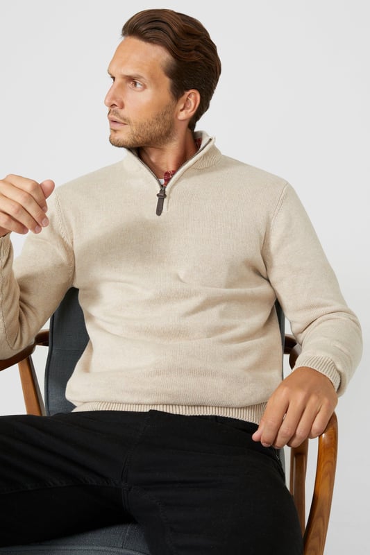 Pure Cotton Half Zip Funnel Jumper from Maine. Super-soft in texture and made from the premium fabrics, opt for this smart men's funnel jumper. Boasting cosy long sleeves, a high collar neckline with a zip-up front and a tailored cut finish for the perfect fit. Crafted from 100% Cotton. Wash at 40. Model wears a Size M.
