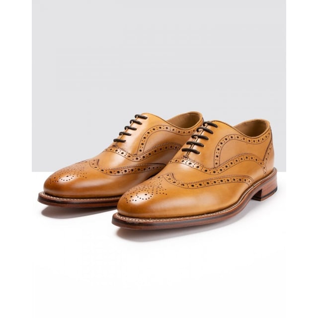 A Debonair Style And Timeless Design, The Tan Oliver Sweeney's Aldeburgh Lace-up Brogue Shoe Is A Must-have For The Modern Gentleman. Featuring A Luxurious Leather Upper With A High Quality Leather Sole, The Designer's Signature Branding And Fine Detailing, These Shoes Are Effortlessly Stylish.
