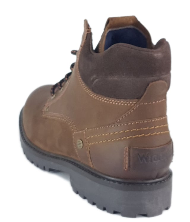 Men's lace up boots from Wrangler the 'Yuma' boots showcase a sturdy design with a rounded toe, six eyelet lace up fastening and durable TR sole with excellent grip. For comfort, the boots are fitted with a padded collar and tongue. Complete with double stitch detail and a pull loop to the tongue for entry assistance. Subtle branding throughout