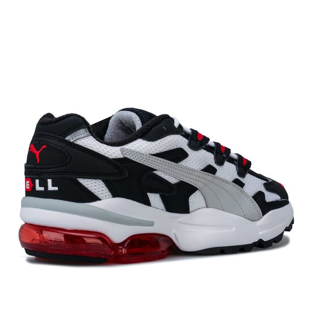 Heren Puma Cell Alien OG Trainers in Puma Black - High Risk Red.<BR><BR>- Ademend bovenwerk van mesh met synthetische overlays.<BR>- Gewatteerde tong en kraag.<BR>- Vetersluiting.<BR>- Comfortabele voering van textiel.<BR>- Uitneembare dempende binnenzool.<BR>- Geborduurd merk op de hiel.<BR>- Dempende EVA tussenzool.<BR>- Doorzichtige achterpod met CELL demping technologie.<BR>- Rubberen buitenzool voor grip.<BR>- Reflecterende details.<BR>- Bovenwerk van textiel en synthetisch Textiel Voering Synthetische Zool.<BR>- Ref: 36980103