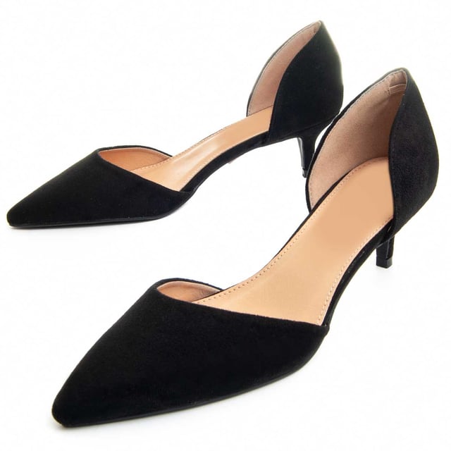 Dames hoge hakken. Comfortabele pasvorm. Gevoerde inlegzool. Antislip zool. Versterkte stiksels. Gemaakt door andere merken voor ons merk. Bij benadering: 5 cm hak.