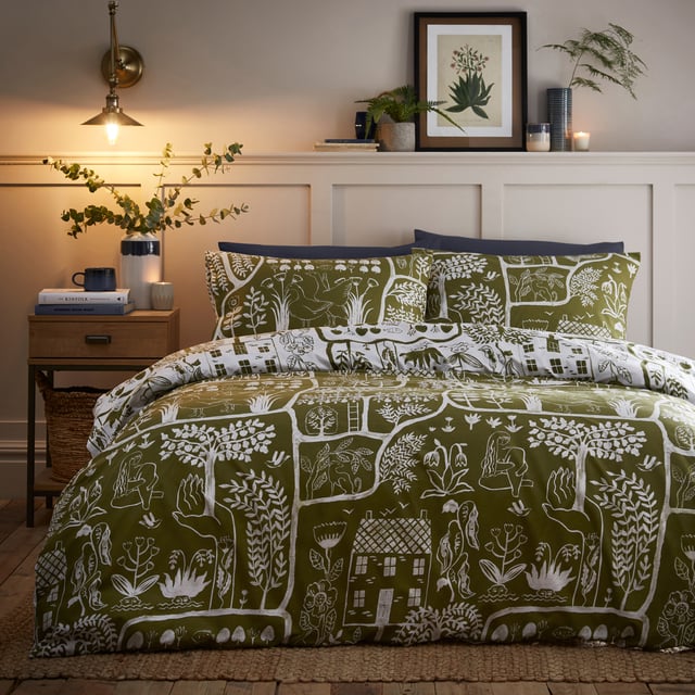 There is always something new to spot on the Frida duvet cover set! The intricately designed abstract drawings are a modern take on folk art and is inspired by the green tones found in nature, bringing it indoors to reconnect and rejuvenate. The moss coloured side is ideal to create a cocooning, nature inspired space, while the transitional designed reverse offers a fresher alternative, with a white base to add lightness to any space. An amazingly abstract and quirky duvet cover set which adds a fun rustic feel to your bedroom.