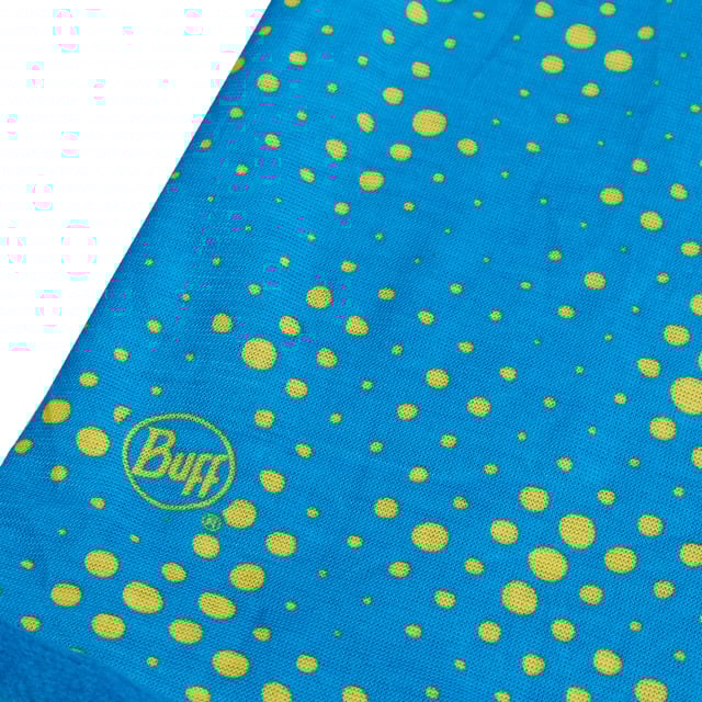Multifunktionale Polar-Hose Buff Original entworfen, um Vielseitigkeit und Komfort bei Outdoor-Aktivitäten zu bieten, mit vollständiger Wärmeisolierung dank der Konstruktion aus Polargewebe.

 Hauptmerkmale:

 - Multifunktional, kann als Schal, Stirnband, Maske, Mütze oder Bandana verwendet werden.
 - Völlig polar, ideal zum Warmhalten bei kaltem Wetter.
 -Unisex.
 - Elastischer Halstuch.
 - Vielseitig.
 - Schlauchförmiger Buff ohne Nähte, sorgt für eine bequeme Passform und beugt Hautirritationen vor.
 - Bietet einen Sonnenschutzgrad von 50 UPF.
 - Schützt vor Kälte, Wind und Sonne und eignet sich perfekt für Outdoor-Sportarten.
 - Einheitsgröße.
 - Für Erwachsene konzipiert.
 - Ideal zum Tragen das ganze Jahr über.
 - Erhältlich in einer Vielzahl von Farben und Drucken mit dem Buff-Logo, das die Qualität der Marke hervorhebt.

 Ein funktionelles und praktisches Kleidungsstück für alle, die bei jedem Abenteuer Komfort und Schutz suchen.
 Maßnahmen: 24X51cm
 Komposition: 100 % Polyester
 Pflege:
- Maschinenwäsche max. bei 40 °C.
 - Vermeiden Sie die Verwendung von Weichspülern.
 - Verwenden Sie kein Bleichmittel.
 - Benutzen Sie keinen Trockner.
 - Kein Bügeln.