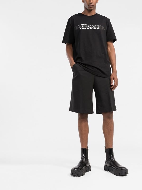 Versace Logo print Crew neck T shirt in Black