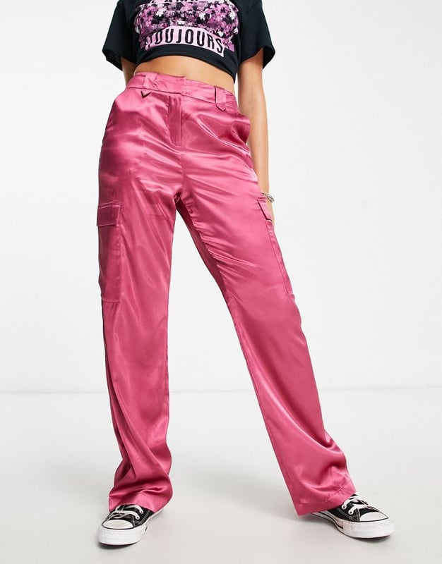 Dark pink outlet cargo pants