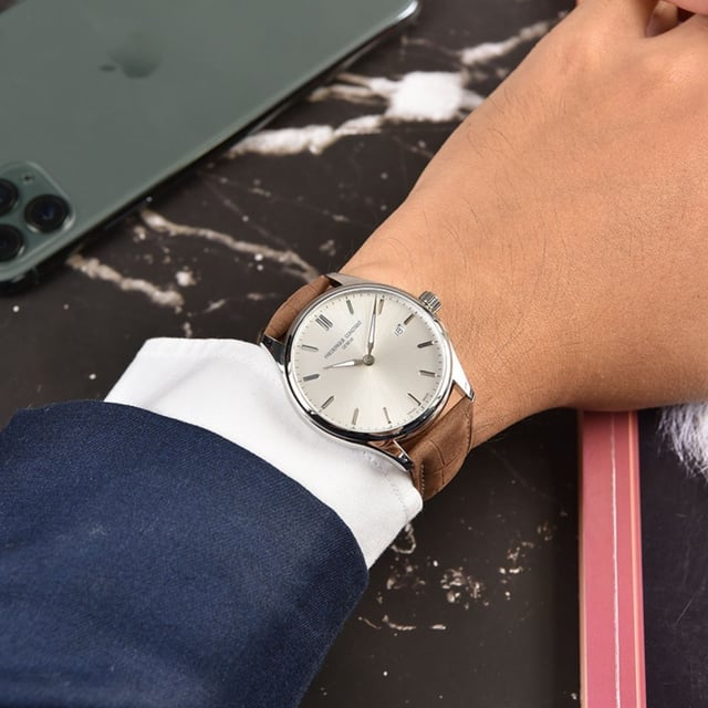 Orologio Frederique Constant Classics Quartz Uomo – Cassa 40 Mm, Quadrante Grigio, Cinturino Pelle