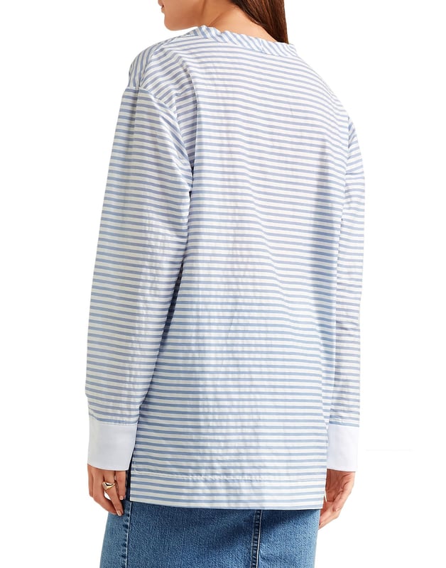 plain weave, no appliqués, stripes, long sleeves, no pockets, round collar, side slit hemline