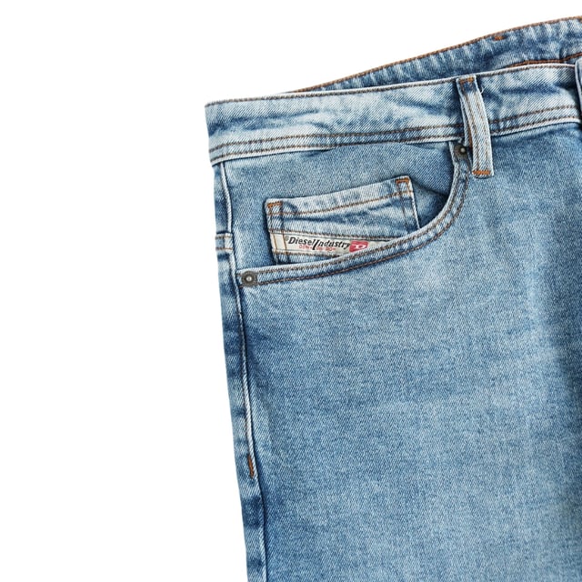 Diesel Blue Denim Jeans, 99% bomull, 1% elastan, Dieselmärke, Ljusblå, Made In Mauritius
