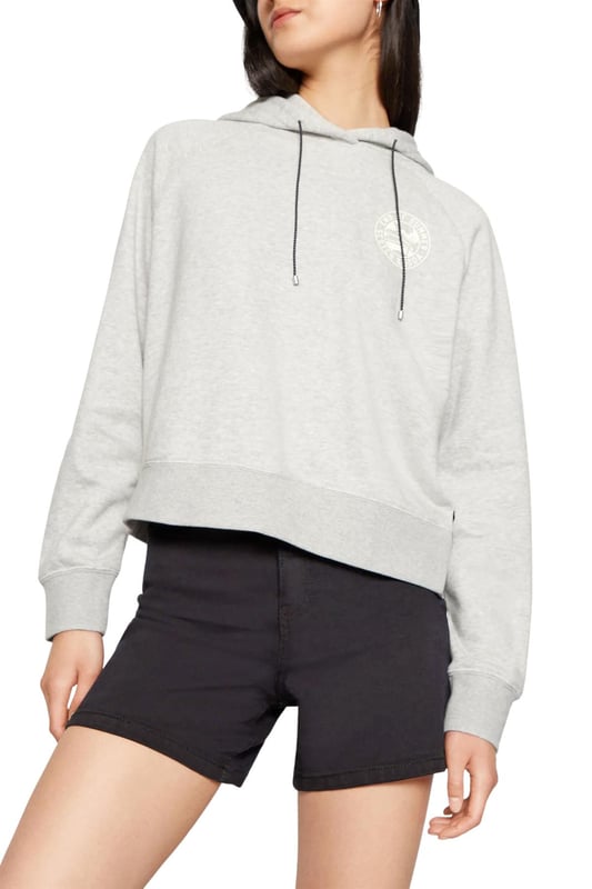 A must-have for every summer wardrobe: denim shorts with adjustable roll-up hems made from cotton with a cool washed finish.
Fit: Classic, Sizing: As expected