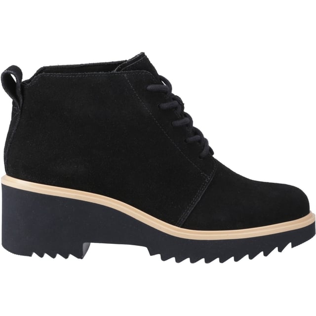 Making stylish dressing easy, the Maude ankle bootie is a true closet staple. Featuring a lightweight outsole for a chunky look with OrthoLite insoles for game-changing comfort. Keep them casual for everyday wear, or dress them up for nights out.
