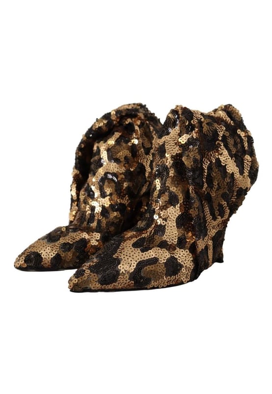 Gorgeous Dolce & Gabbana Knee High Boots with Leopard Pattern Sequins
  Brand new with tags
  Color: Gold brown leopard pattern
  Material: 70% Polyester 28% Nylon 2% Elastane
  Sole: Leather
  Logo details
  Very Quality and comfort
  Made in Italy
Material: 70% Polyester 28% Nylon 2% Elastane