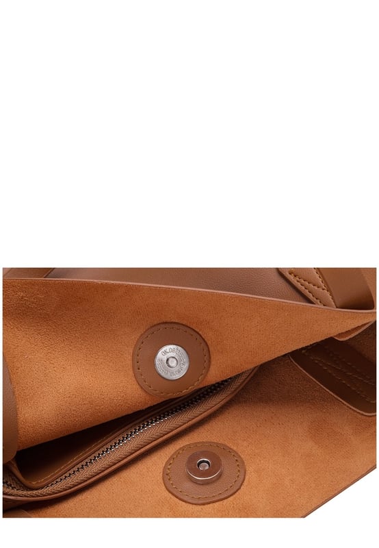 Let simplicity be key with the ophelia tote bag, perfect for taking your look through the week. In a range of colours this tote is made from unlined pu making it lightweight and spacious. With simple design features such as the claudia canova debossed logo, this bag is perfect for everyday sleek style. The bag fastens with a mag-dot clasp and inside reveals an inner pouch with a zip fastening to keep all your daily essentials safe. Features: , unlined pu, claudia canova debossed logo, mag-dot clasp fastening, twin grab handles, soft and flexible shape, removable inner pouch with zip fastening