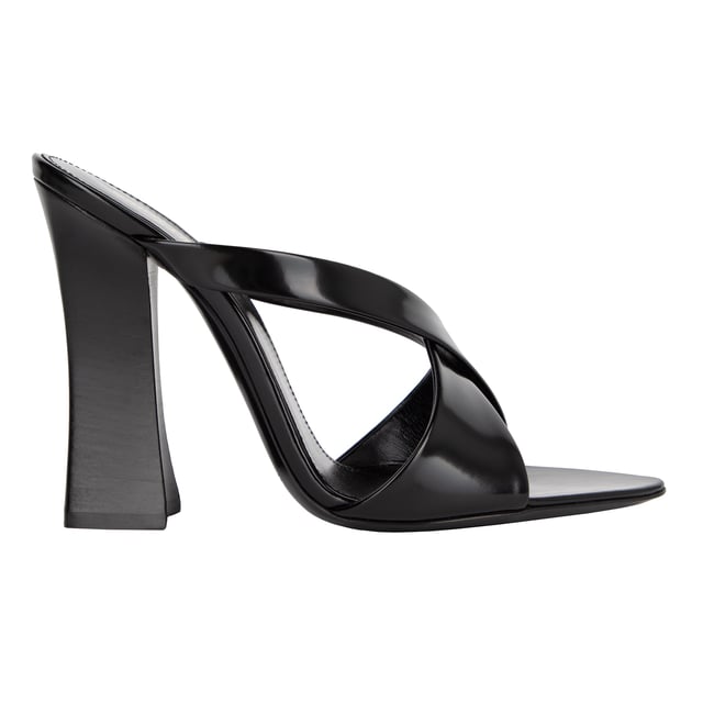 Black Calf Leather
Heel Size: 11cm
Made in: Italy

Heel: ca. 108mm