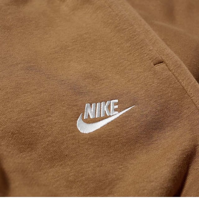 Nike shop tan sweats