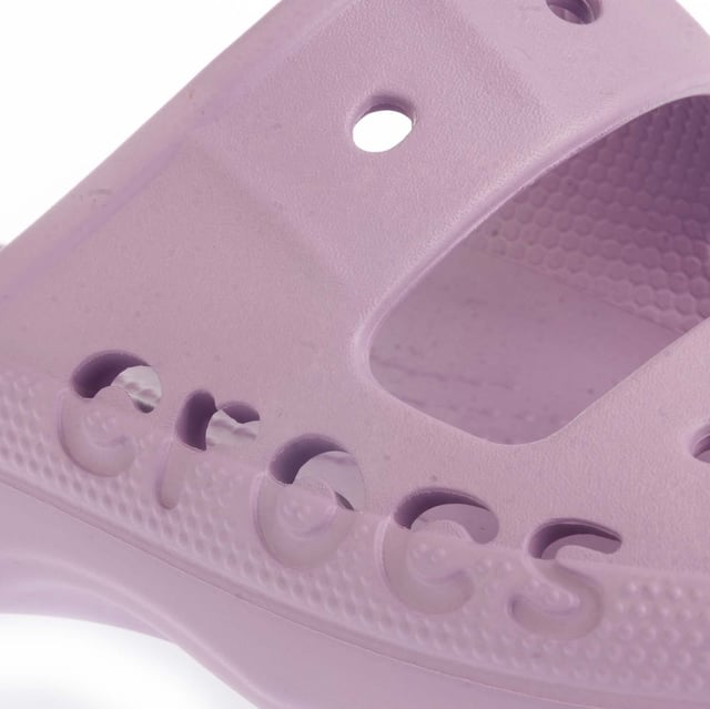 Crocs Baya Sandals in Purple.- Two strap upper.- Slip on fastening.- Fully molded Croslite™ material for signature Crocs comfort.- Footbed nubs create a massage-like feel.- Customizable with Jibbitz™ charms.- Iconic Crocs Comfort™.- Lightweight.- Flexible.- 360-degree comfort. Ref: 2076275PR.