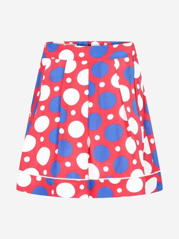 Introducing the Girls Spotted Silk Skirt by Marni ‚ an essential addition to your girl's wardrobe! This skirt melds luxury and cosiness for all occasions. The key features contributing to its unique charm include:  Contemporary Print: This charming spotted print adds a modern, playful flair, making this skirt an instant trendsetter. Comfort redefined: Crafted with premium silk, this skirt promises exceptional comfort for your little girl‚s daily adventures. Elevate your girl's wardrobe with this alluring Spotted Silk Skirt by Marni. Place your order now and let your young fashionista lead the stylish brigade!