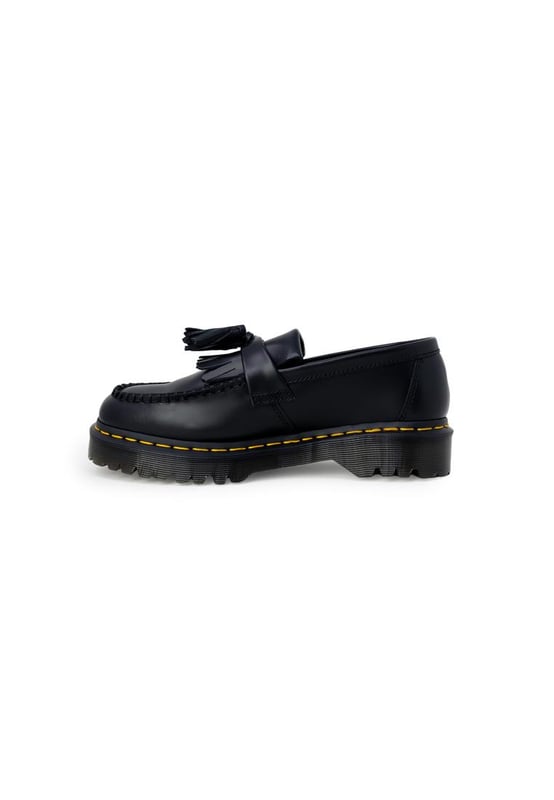 Brand: Dr. Martens
  Gender: Women
  Type: Slip on Shoes
  Season: Fall/Winter
  Color: Black
  Composition: 100% leather
Material: Leather