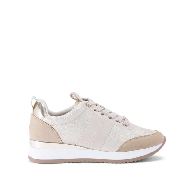 This Carvela Frame Runner trainer is crafted in gold with a flat lace up front. There are gold Icon C branding features across the trainer. The sole in pumped in white.