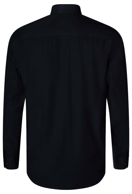 Sharp, sleek and sophisticated, look the part with this premium 80% Cotton shirt. Pair it with a waistcoat, a blazer and shoes for a dapper finish. Available in 7 Stunning Colours! Tailored Fit Design, Great For Parties, Proms or Weddings Complete The Party Look With This Stunning Shirt! Many More Styles & Colours Available in Store!