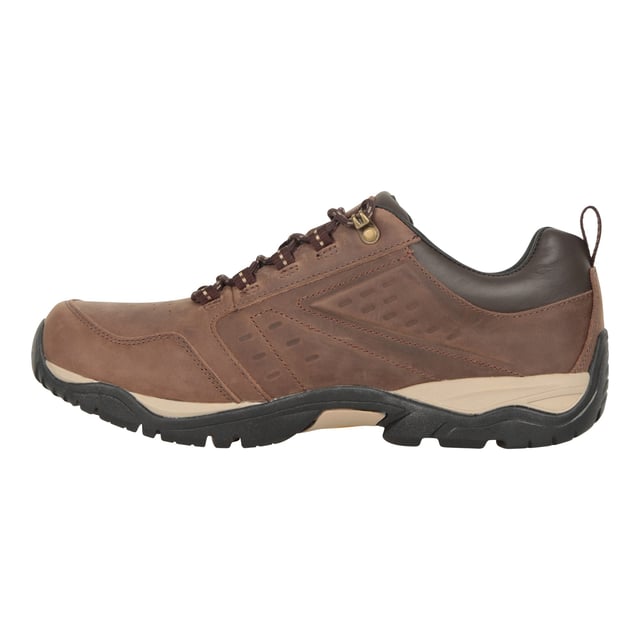 Upper: Crazy Horse Leather. Midsole: Phylon. Outsole: IsoGrip. 5 Eyelets. Fabric Technology: Flexible, Lightweight, Water Resistant, Waterproof Membrane. Cushioned, Pull Tab. Flat Heel. Cut: Low Cut. Design: Contrast Detail, Logo. Toe Style: Round. Fastening: Lace Up.