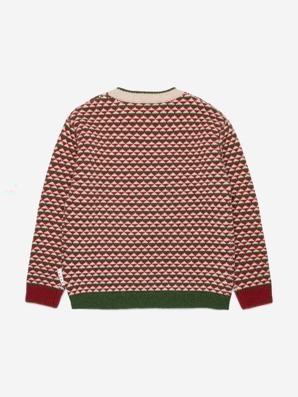 Discover the Marni Kids Wool Knitted Jumper in Red, an iconic addition to the AW2024 wardrobe for both boys and girls. Crafted with precision, it seamlessly offers luxury and warmth. Key highlights include: Luxurious 100% Wool: Crafted from the finest wool for unmatched warmth and soft feel. Vibrant Red Shade: A striking rich red that adds a burst of colour to any outfit. Unisex Design: Perfect for boys and girls, making it versatile and stylish.Elevate your child‚  style this autumn and winter with Marni‚  sophisticated touch. Shop now!