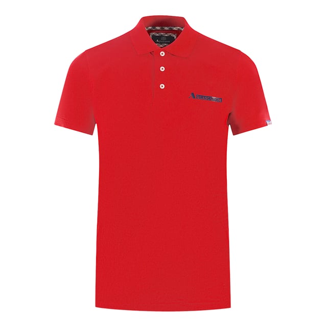 Aquascutum Boxed Logo Röd Polotröja. Upplev ren London-elegans med denna Aquascutum Aldis London Logo Red Polo Shirt. Med en märkeslogotyp kommer denna tidlösa klassiker att ge en touch av raffinerad stil till alla looker. Gör ett uttalande och visa ditt modekunnande med detta utmärkande plagg. Boxat Aquascutum-märke på vänster bröst, knappstängning, kortärmad, krage i halsen. 100% bomull, normal passform, passar perfekt i storlek. Brittisk flagga på vänster ärm. Stilkod: P00123 52