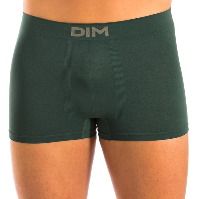 Pack-2 boxers Unno Basic by Dim.
Color Verde.
Cinturilla elástica, con nombre de la marca en la parte central.
Tejido transpirable.
Frontal anatómico con capacidad de sujetar sin apretar.
Sin costuras.

Composición:  80% Poliamida, 18% Elastano, 2% Poliéster.

Cuidados:
- Lavara a mano a temperatura máx. 40º.
- No utilizar lejía.
- No permite el uso de secadora.
- No planchar.
- No lavar en seco.