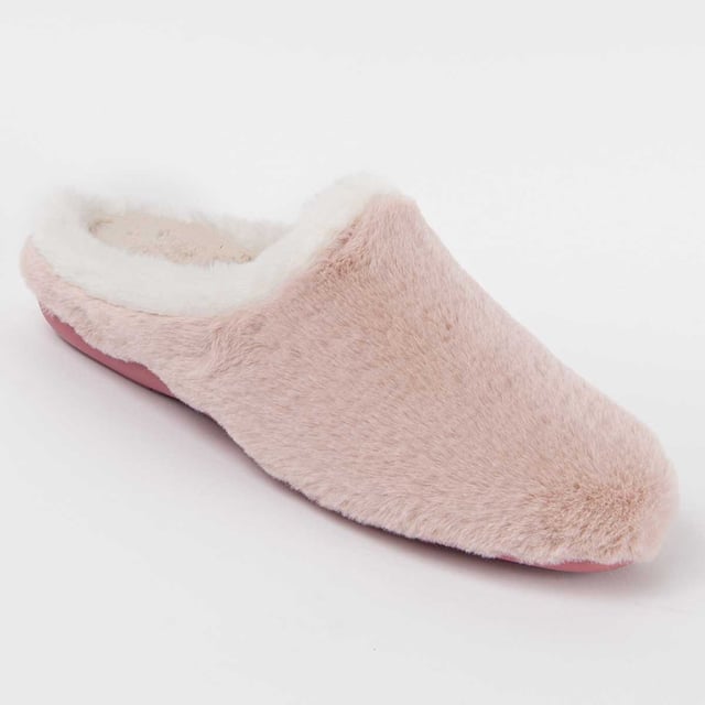 Hecho en España. Zapatilla de casa para mujer. Calce cómodo. Fabricada en materiales veganos. Fabricado por otras marcas para nuestra marca.