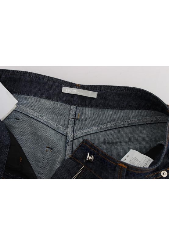 Brand: Gianfranco Ferre
  Condition: Brand new with tags
  Style: Flare boot cut
  Color: Blue
  Material: 100% cotton
  Pockets: Two front and two back pockets
  Closure: Zipper fly
  Details: Logo details
  Origin: Made in Italy
  Gender: Women