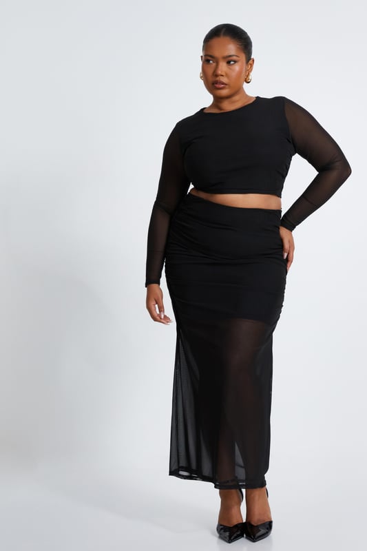 - Mesh finish - Lined - Round neck - Ruched details - Cropped fit - Model height: 5' 7" - Model wears uk 18 / us 14 / eur 46 - Always check the care wash label - Cool hand wash with mild detergent