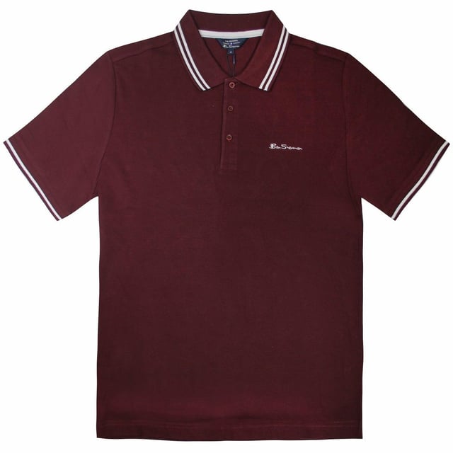 Un polo de algodón para hombres clásico de Ben Sherman, con un esquema de color negro liso, con detalles de contraste.

Hecho con el algodón orgánico certificado al 100% Gots, con la icónica marca de Ben Sherman, este polo negro para hombres es una adición versátil y elegante a cualquier guardarropa, mientras permanece sostenible, orgánica y consciente del mundo, con un sujetamiento de dos botones y un punto plano de punto plano cuello.

La colección sostenible de Ben Sherman lleva la marca Mod original al movimiento ambiental, con tela de algodón orgánico, fibras recicladas y una garantía para un guardarropa más verde. Essentials de la marca Mod Classic, con un toque adicional de sostenibilidad. Ayude a mejorar el mundo para todos con la ropa masculina original de Ben Sherman; est 1963.