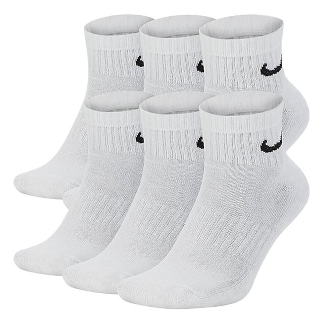 Nike moisture wicking socks hotsell
