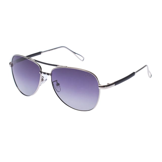 Must Have unisex zonnebril in aviatorstijl met gepolariseerde lenzen en UV-bescherming 400, ontworpen voor maximale oogbescherming en stijl.

 Met een stevig en elegant metalen montuur en zilveren details die een vleugje verfijning toevoegen.

 UV 400 gepolariseerde lenzen blokkeren 100% van de UVA- en UVB-stralen, verminderen schittering en zorgen voor helderder, comfortabeler zicht.

 In het ontwerp is het logo van het merk gegraveerd op de veren en discreet op een van de glazen, wat de authenticiteit en het onderscheidende karakter benadrukt.

 Ze worden geleverd met een zacht reinigingsdoekje om je lenzen brandschoon te houden en een beschermhoesje om ze veilig in op te bergen.

 Deze bril past perfect bij elke look en is ideaal voor wie op zoek is naar bescherming en stijl in één.
 Afmetingen: Lenshoogte: 52 mm, Lensbreedte: 58 mm, Brug: 15 mm, Tempels: 140 mm
 Samenstelling: Metaal
 Onderhoud:
- Alleen wassen met water of, indien nodig, een milde zeep.
 - Droog met een zachte doek om krassen te voorkomen.
 - Vermijd contact met ruwe oppervlakken of schurende vloeistoffen.