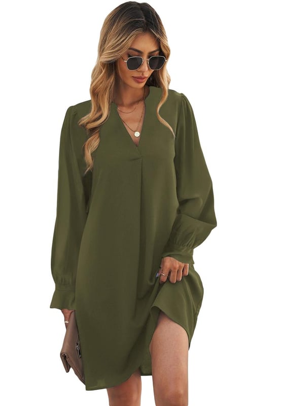 Luxurious and stylish Split V Neck Ruffled Sleeves Shirt Dress
  Split V neck design adds elegance and sophistication
  Ruffled sleeves for a feminine and playful touch
  Suitable for both casual and formal occasions
  Made from Quality materials for comfort
  Flattering fit
  Available in a range of sizes
  A stunning addition to any womans wardrobe