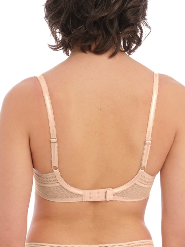 Wacoal Raffine Underwire Bra. Ultra-fine all over lace bottom cup is lined and has a hidden dart for maximum shaping. This product is recommended as hand wash only.