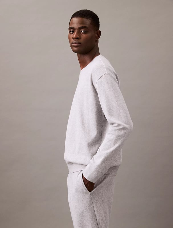 Calvin Klein MODERN TERRY Mens Sweatshirt Grey Heather Calvin Klein Calvin Klein MODERN TERRY Mens Sweatshirt Grey Heather
Closure/Fastening: Pull-On
Features: Comfort
Item Weight: 0.4 KG
Clothing Fit: Regular
Single Or Multi Pack?: Single
Gift Boxed: No
Material Composition: 98% Cotton, 2% Elastane
Product Code: 000NM2708EQQC