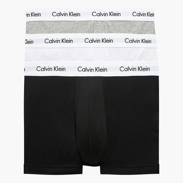 DETAILS COTTON STRETCH – klassische Designs und Alltagsstil aus weicher Baumwolle mit ausreichend Stretch für eine hervorragende Passform. • Baumwoll-Elastan-Mischung • Mittelhoher Bund • Calvin Klein-typischer elastischer Bund 95 % Baumwolle, 5 % Elastan, Maschinenwäsche, trocknergeeignet bei niedriger Temperatur, Fällt der Größe entsprechend aus. Boxershorts, Badehosen und Slips können nur zurückgegeben werden, wenn sie ungeöffnet, in der Originalverpackung, ungetragen und im gleichen Zustand sind wie geliefert, mit allen angebrachten Etiketten. Stil-Nr.: 0000U2662G