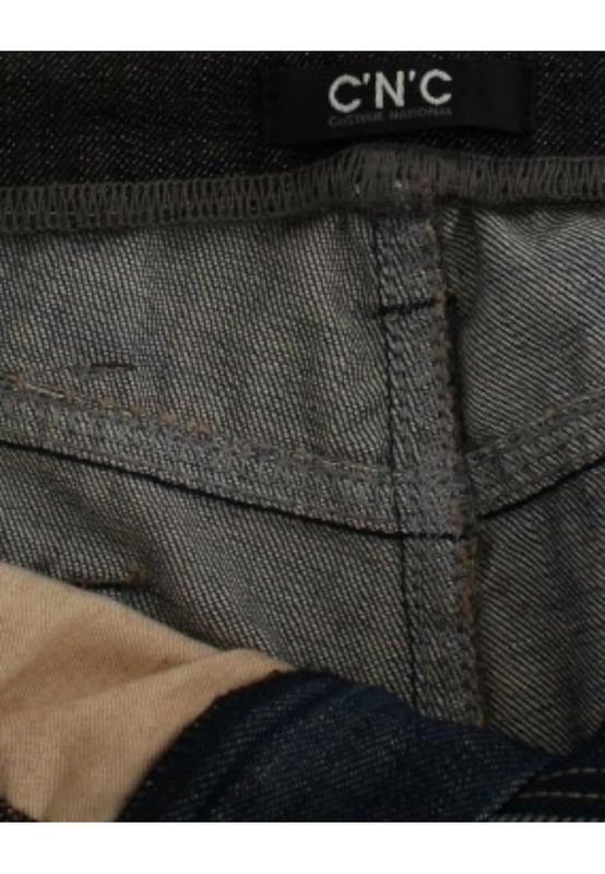 Marca: CNC Costume National.
  Material: 100% algodon.
  Color: Azul.
  Corte: Pierna recta.
  Detalles del logotipo.
  Etiquetas originales y bolsa de la tienda incluidas.