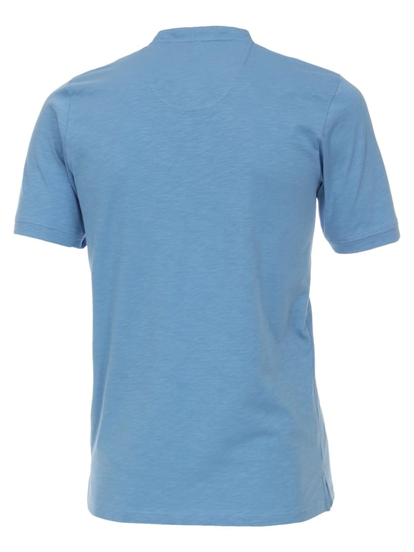 Dit Henley shirt met opstaande kraag en knoopsluiting is een geweldige basic voor je garderobe. Het is gemaakt van puur katoen en heeft een hoog draagcomfort. De print met geborduurde elementen, de labelpatch boven de zoom en de kleine zijsplitjes maken het ontwerp af.