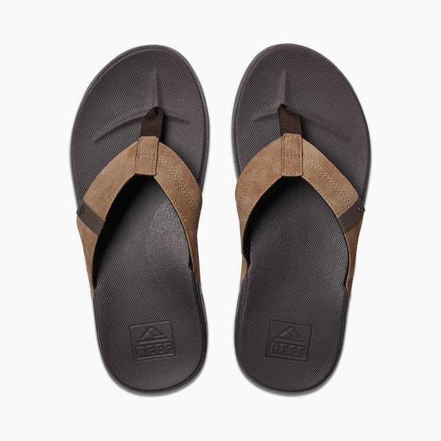 Our bestselling Phantom flip flop, built for the beach, gets the Cushion treatment, with REEF’s signature high-energy rebound footbed for more cushioning in every step. Also with heel cupping and a high density rubber outsole.