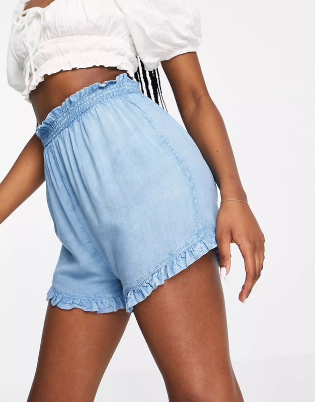 High waisted chambray shorts top
