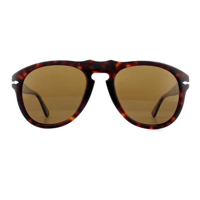 Persol Sunglasses 0649 24/57 Havana Brown Polarized Steve McQueen are technically innovative as well is impressively stylish with the Victorflex system that gives the bridge maximum flexibility with metal inserted into the acetate as seen on the bridge of these awesome Persol shades as well as the classic silver arrow on the temple. Steve McQueen has famously worn these superb Persol 649 sunglasses