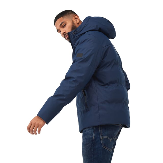 100% polyester PU membrane with knit back. Durable water repellent finish. Feather Free - premium recycled synthetic down insulation. Partially made reusing plastic bottles. 100% polyester taffeta lining. Inner security pocket. Grown on hood with adjusters. 2 lower zipped pockets. Adjustable shockcord hem.