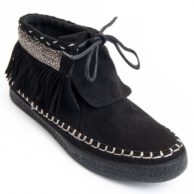 Casual enkellaarsjes voor vrouwen. Comfortabele pasvorm. Gemaakt van veganistische materialen. Gemaakt door andere merken voor ons merk. Ongeveer afmetingen: 8 cm schachthoogte en 10 cm schachtbreedte.