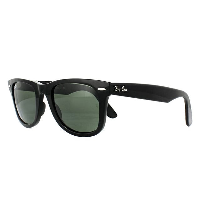 Ray-Ban Sunglasses Wayfarer Ease RB4340 601 Black Green G-15 are a slightly easier to wear version of the iconic sunglasses that have been worn by everyone and anyone for decades. The tilt is slightly less pronounced and slightly softer shape but the iconic look remains as strong as ever.