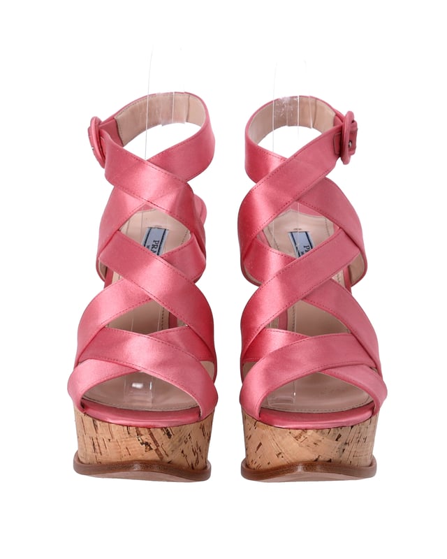 靴 Vintage Prada Pink Satin Wedges Vintage prada pink satin wedges